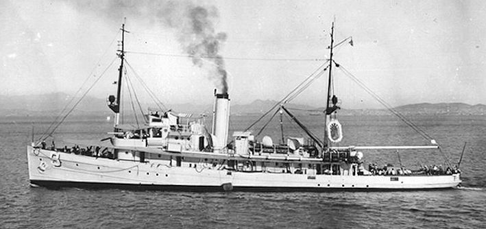 American minesweeper USS Finch before WW2